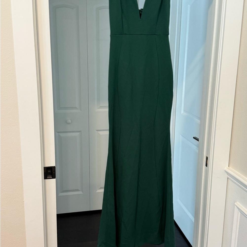 Windsor Green Sleeveless V-Neck Maxi Gown